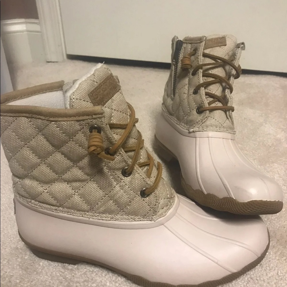 Speedy Boots!